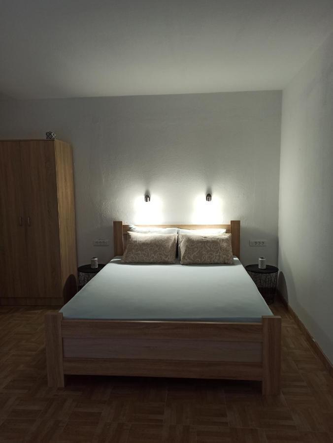 Lastva Holliday Rooms Budva Exteriör bild