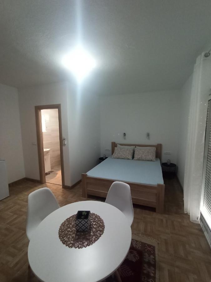 Lastva Holliday Rooms Budva Exteriör bild