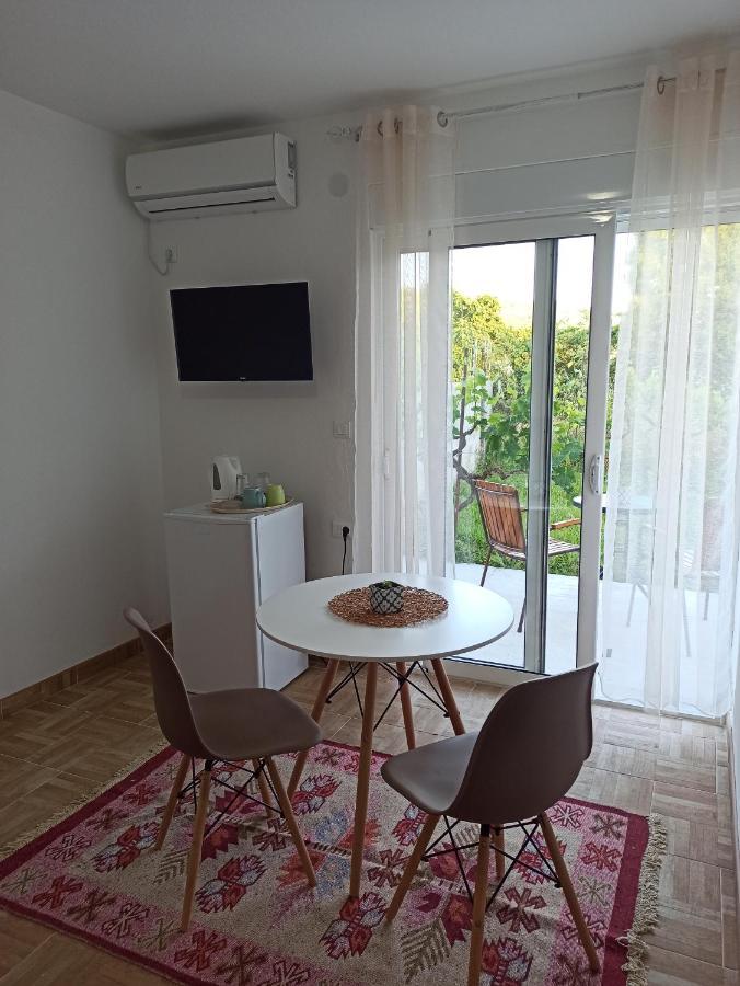 Lastva Holliday Rooms Budva Exteriör bild