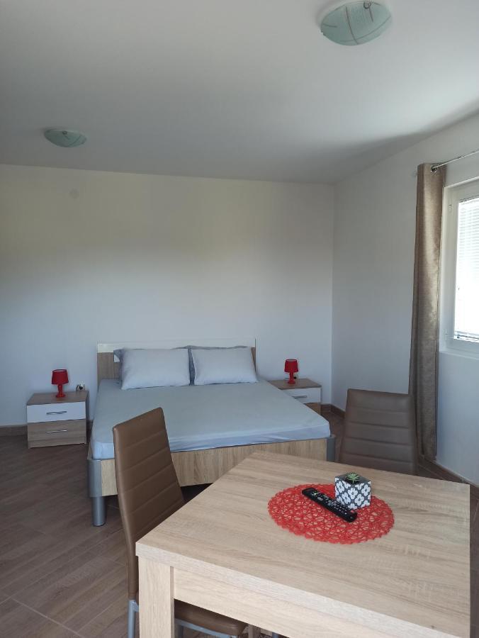 Lastva Holliday Rooms Budva Exteriör bild