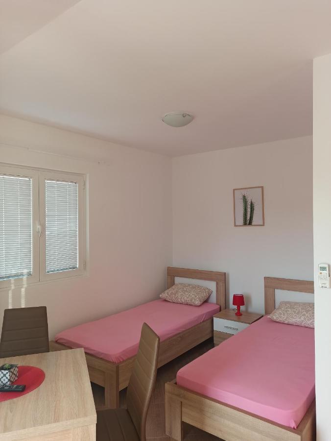 Lastva Holliday Rooms Budva Exteriör bild